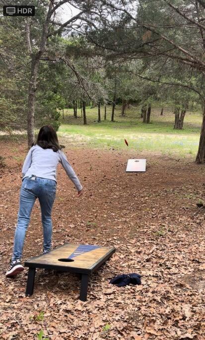 Bastrop Tiny Disc Golf Retreat Villa ภายนอก รูปภาพ