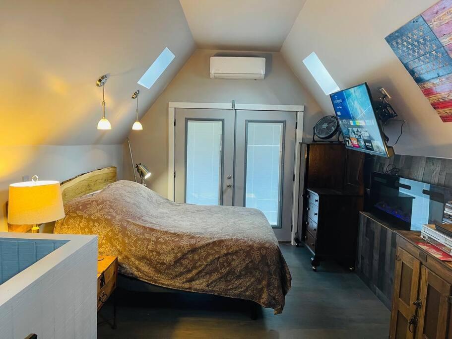 Bastrop Tiny Disc Golf Retreat Villa ภายนอก รูปภาพ