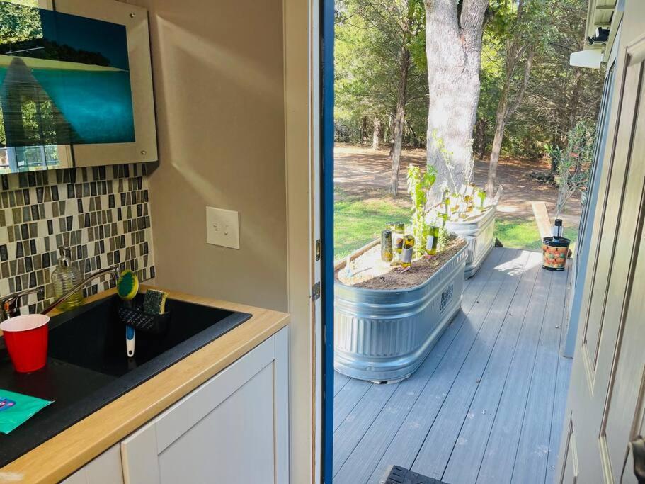 Bastrop Tiny Disc Golf Retreat Villa ภายนอก รูปภาพ