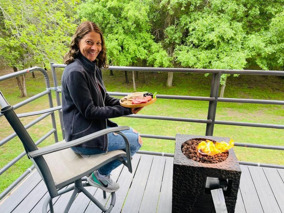 Bastrop Tiny Disc Golf Retreat Villa ภายนอก รูปภาพ
